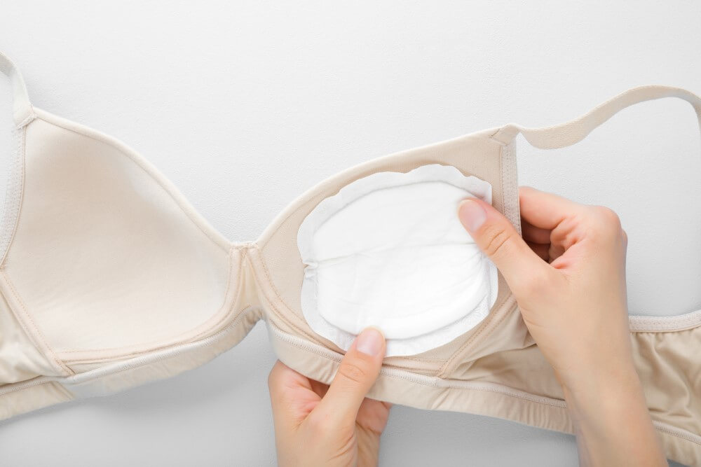 What are the types and material choices for bra inserts?-Products